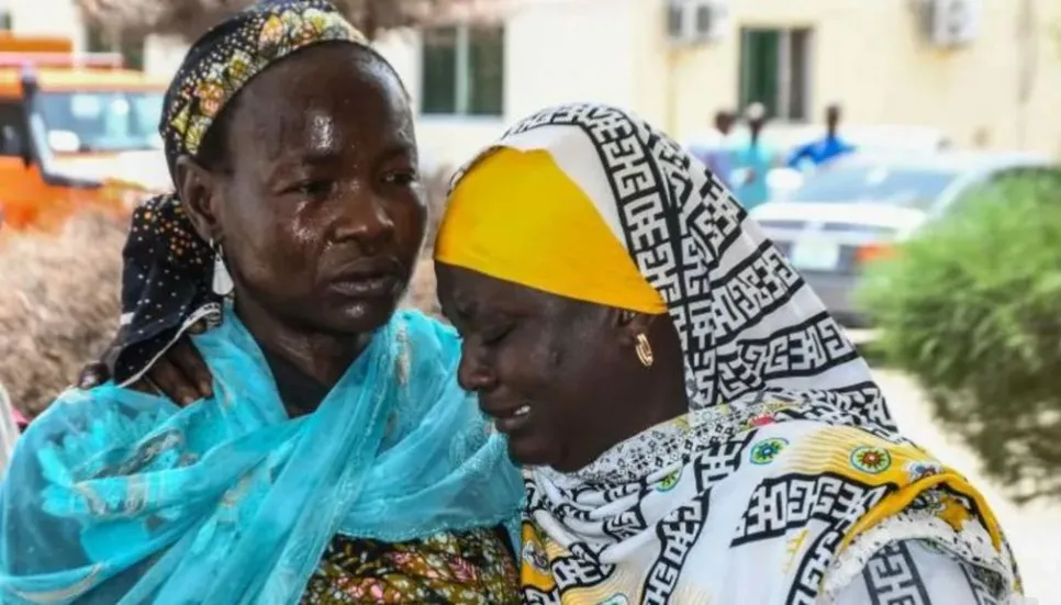 Female suicide bombers kill at least 18 in Nigeria