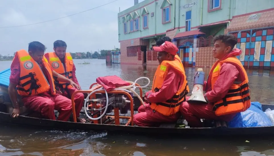 US provides $350,000 to help flood-hit people