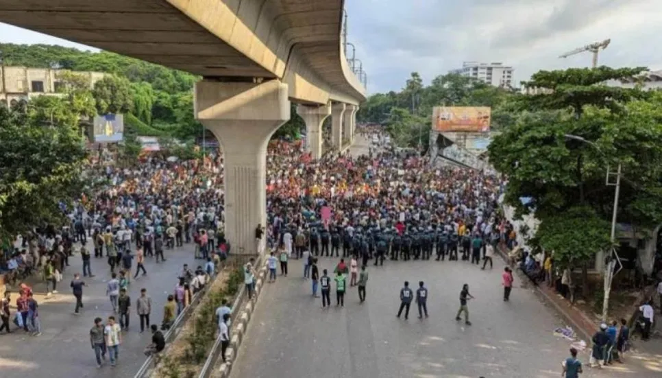 Students observe 'Bangla Blockade' Sunday