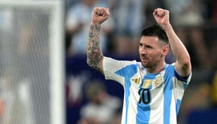 Messi says he is enjoying last battles for Argentina