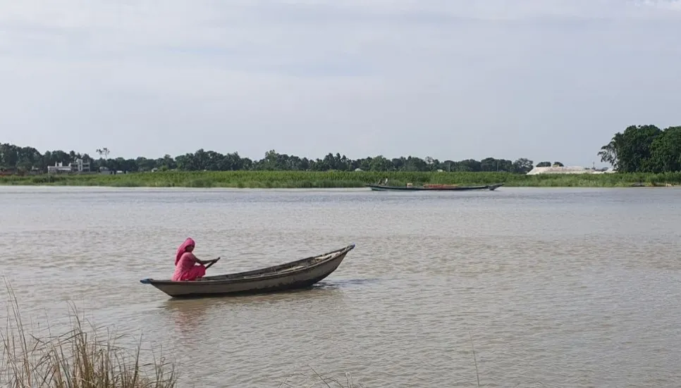 Low-lying areas in Faridpur district flooded as Padma swells