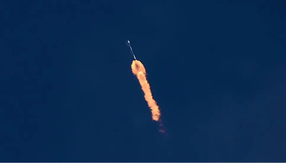 SpaceX Falcon 9 rocket experiences rare failure