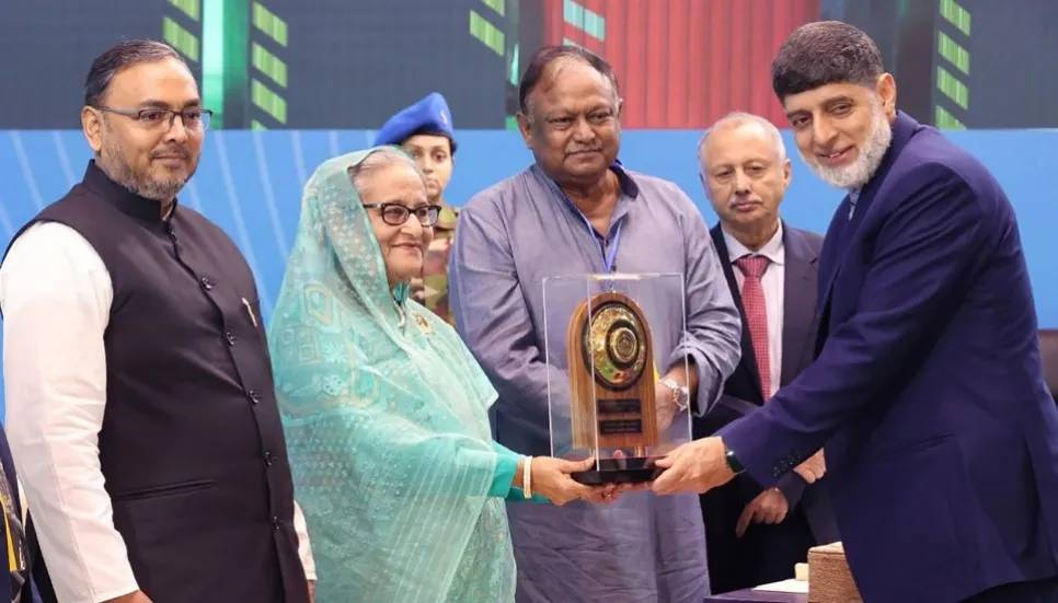 PRAN-RFL bags 7 national export trophies