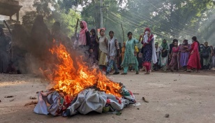 Fire at RU Bangabandhu Hall