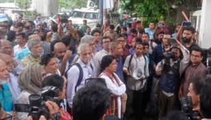 DU ‘Anti-Repression Teachers’ gather at Shahbagh