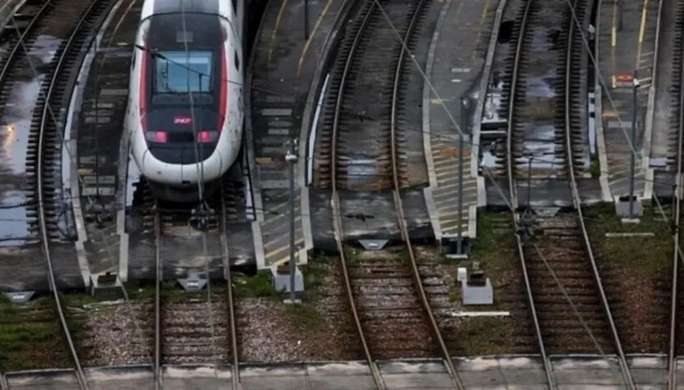 'Sabotage' hits French trains hours before Olympics