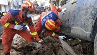 11 killed in central China landslide