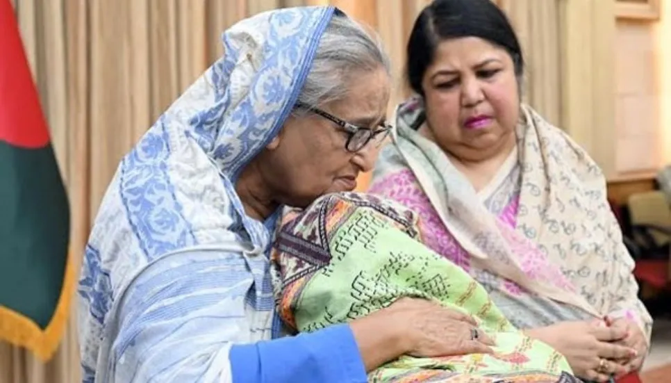 PM meets families of those killed in violence, offers comfort