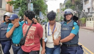 Police charge baton, detain 20 protesters across Dhaka