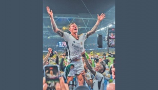 Pass master Kroos bows out in style as Champions League record holder