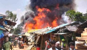 Fire guts over 200 shanties in Cox’s Bazar Rohingya camp