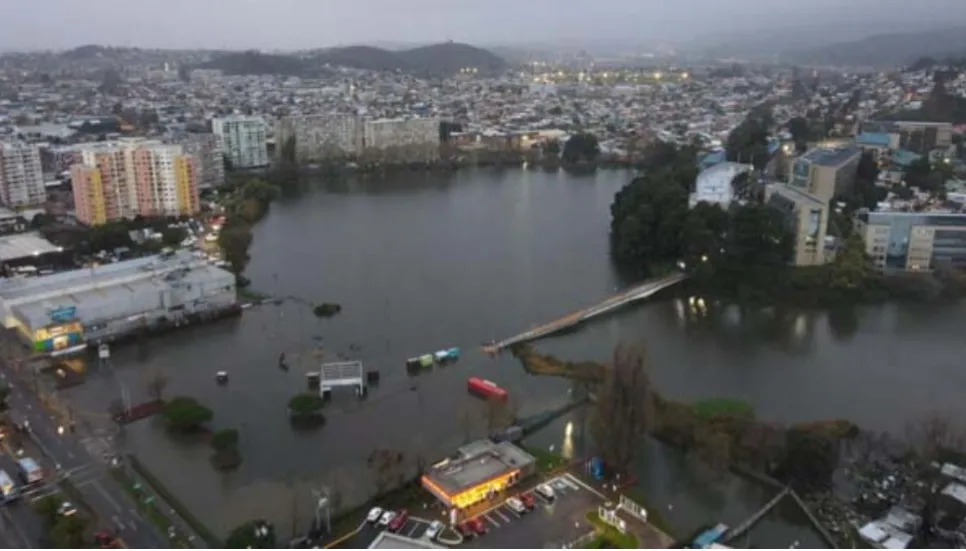 State of 'catastrophe' as downpours hit Chile