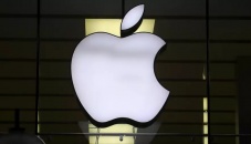 EU regulators accuse Apple of violating digital competition rules
