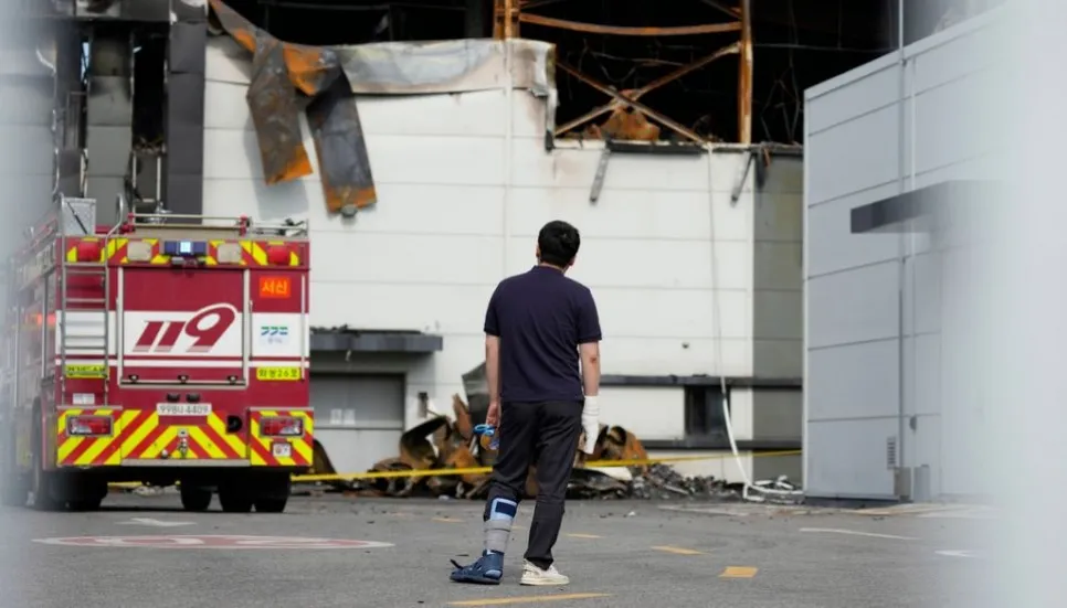 Factory blaze aftermath: S Korean rescuers begin search