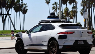 Waymo robotaxi service opens to all in San Francisco