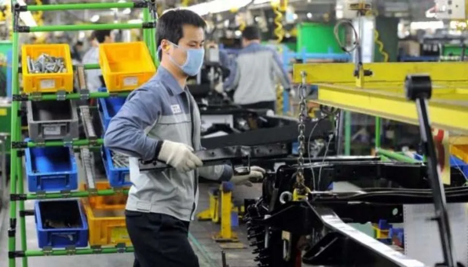 S Korea's industrial output turns downward in May