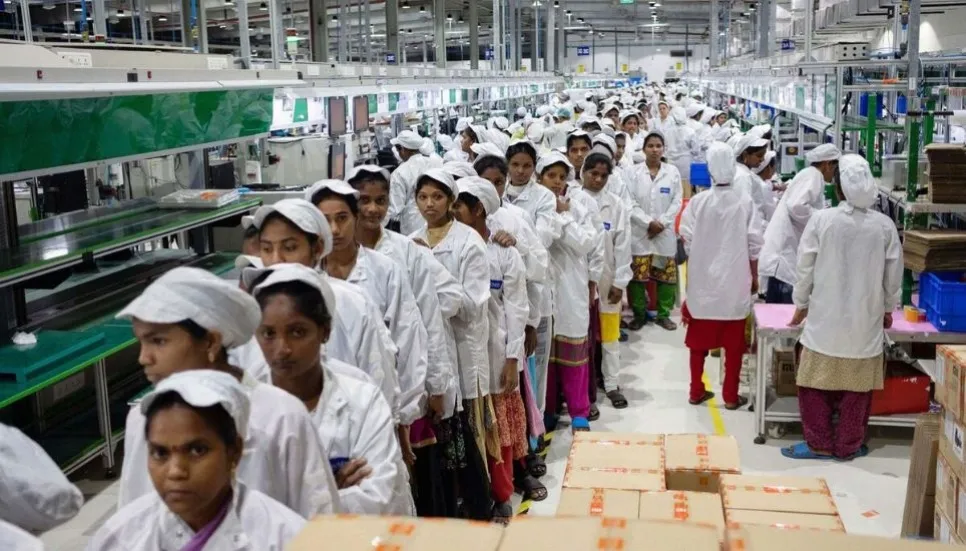 India reviews iPhone factory for 'not hiring married women'
