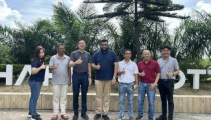 COTTO Sanitaryware delegation visits Charu Ceramic factory