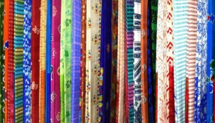 Fashionable silk shopping gains peak in Rajshahi