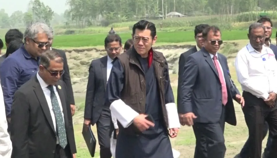 Bhutanese king visits Special Economic Zone in Kurigram