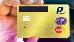 Dual currency cards making life easy
