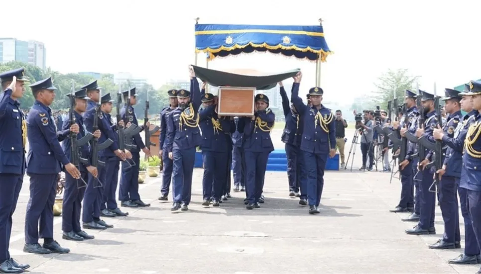Squadron leader Asim laid to rest with state honour