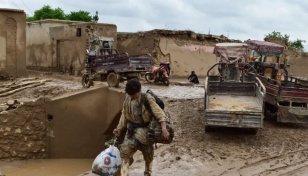 Flash floods in Afghanistan killing hundreds, many missing