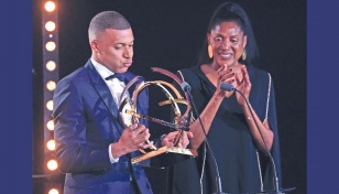 Mbappe wins award for France's player of the year