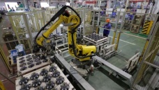 China industrial output picks up, retail sales slow in April 