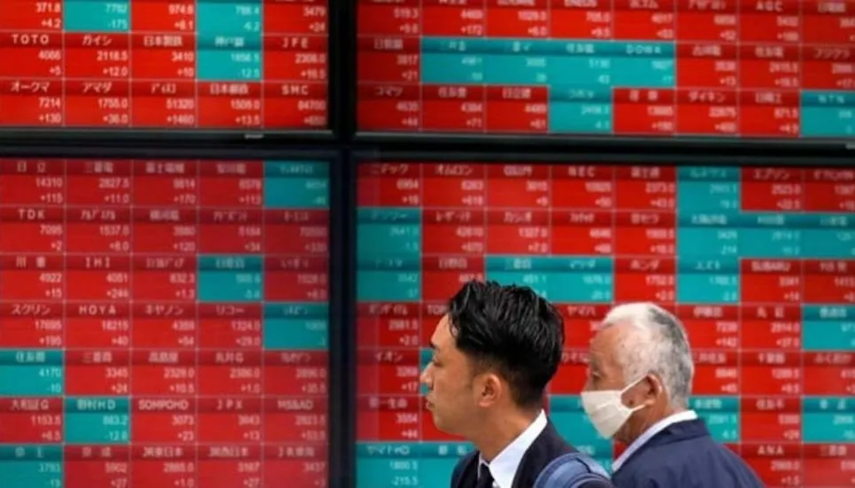 Asian stocks mixed after Wall St, Europe retreat from records