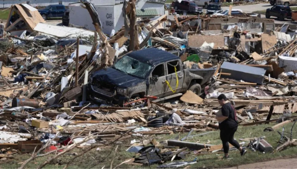5 dead, at least 35 hurt as tornadoes ripped through Greenfield
