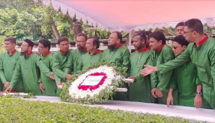 BCS pays homage to Bangabandhu at Tungipara