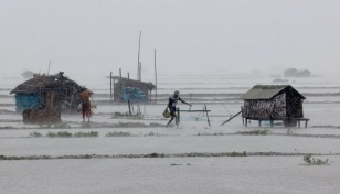 16 dead after Cyclone Remal batters Bangladesh, India