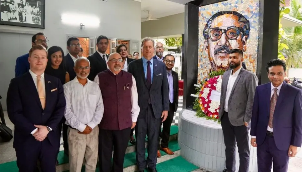 USBBC delegation pays tribute to Bangabandhu