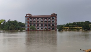 Flash floods hit 4 upazilas of Sylhet due to torrential rain