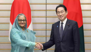 Japan always stands by Bangladesh, Kishida tells PM