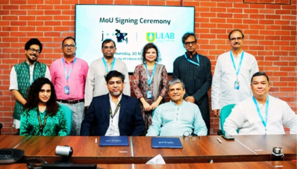 Education for all: ULAB signs MoU with JAAGO Foundation