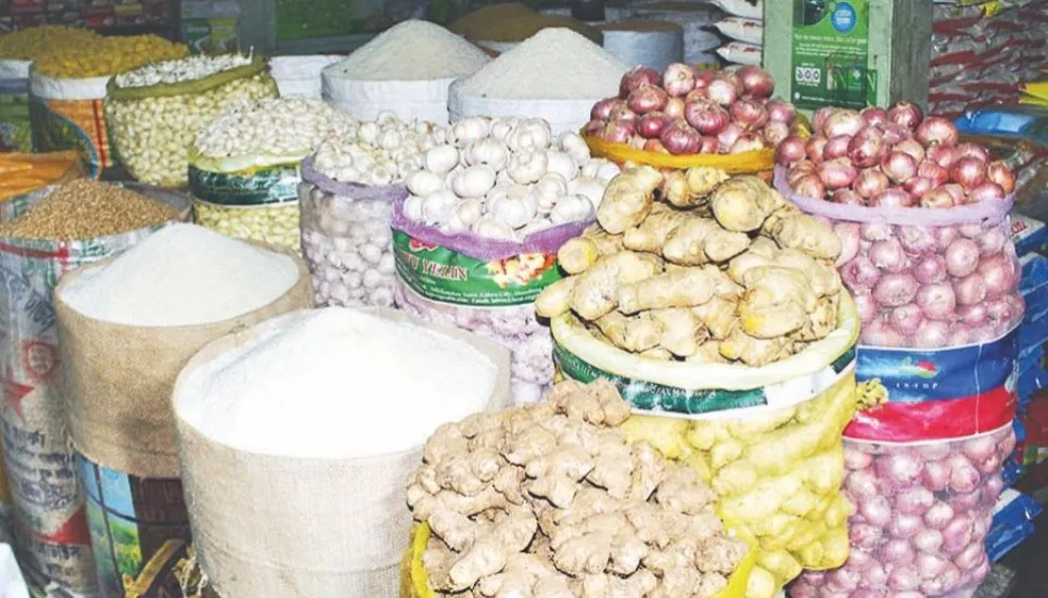 Ginger, garlic, onion prices drop at Khatunganj