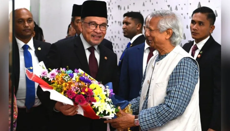 Malaysian Prime Minister Anwar Ibrahim arrives in city