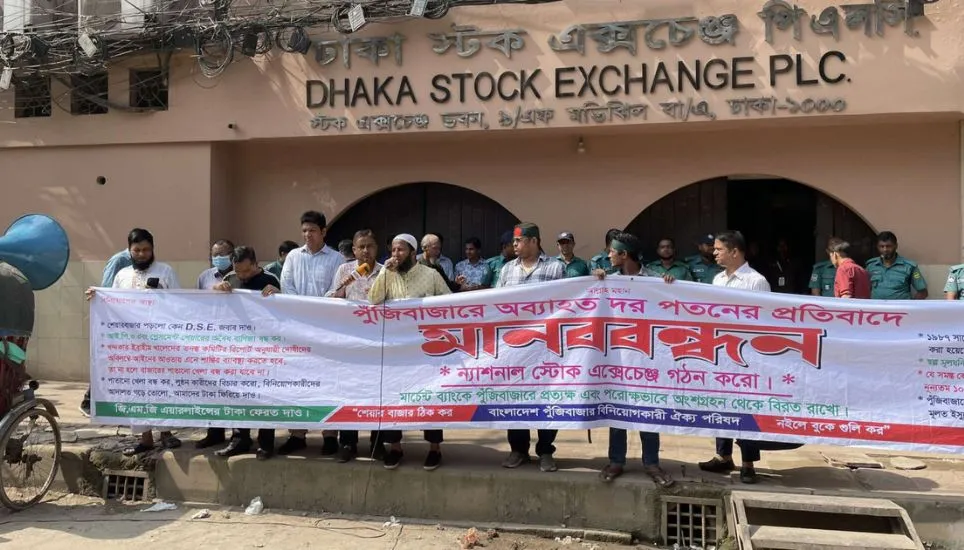 Investors protest decline in stock market