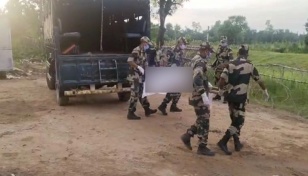 BSF hands over body of Bangladeshi teen killed in border shooting