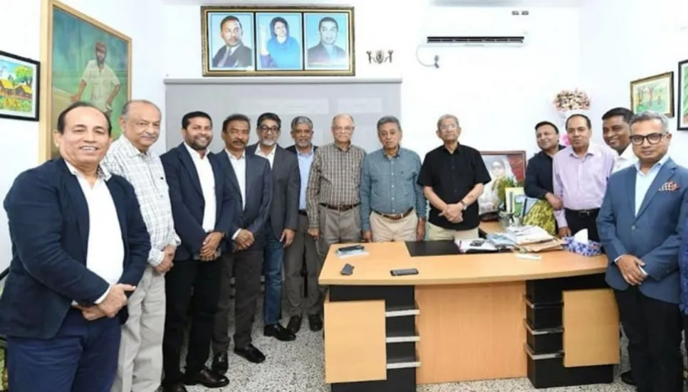 BGMEA leaders meet Mirza Fakhrul Islam