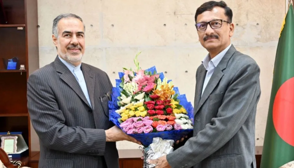 Foreign adviser for enhancing co-op with Iran