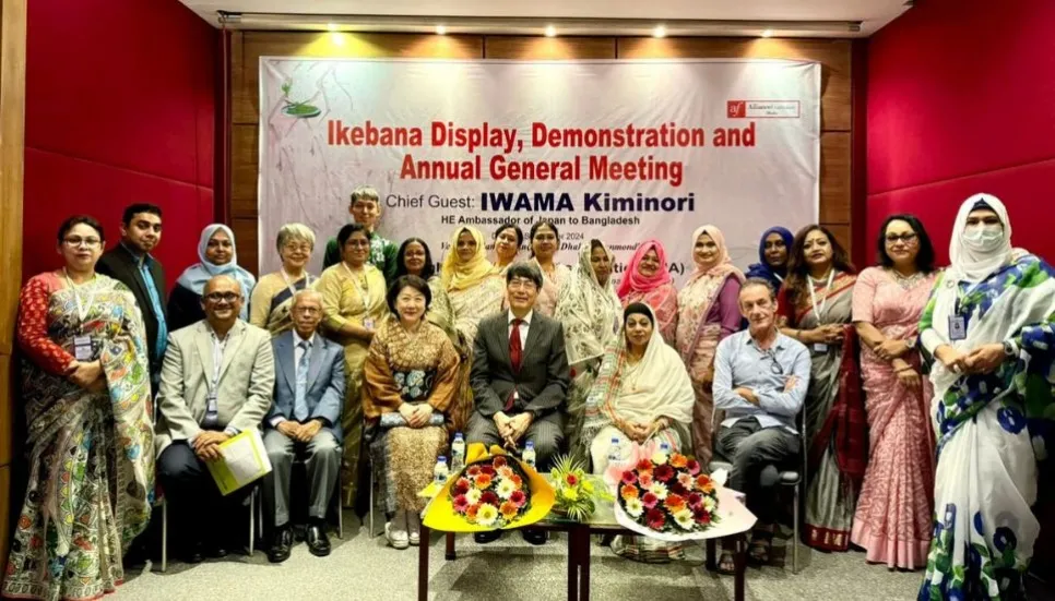 BIA, Alliance Française hold Ikebana display event