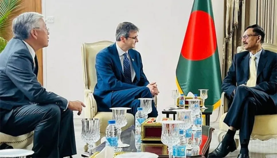 US assures Bangladesh of helping expand economic growth