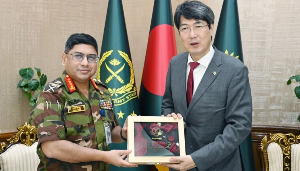 Japanese envoy calls on Army chief