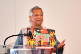 Yunus seeks foreign friends’ support to build new Bangladesh