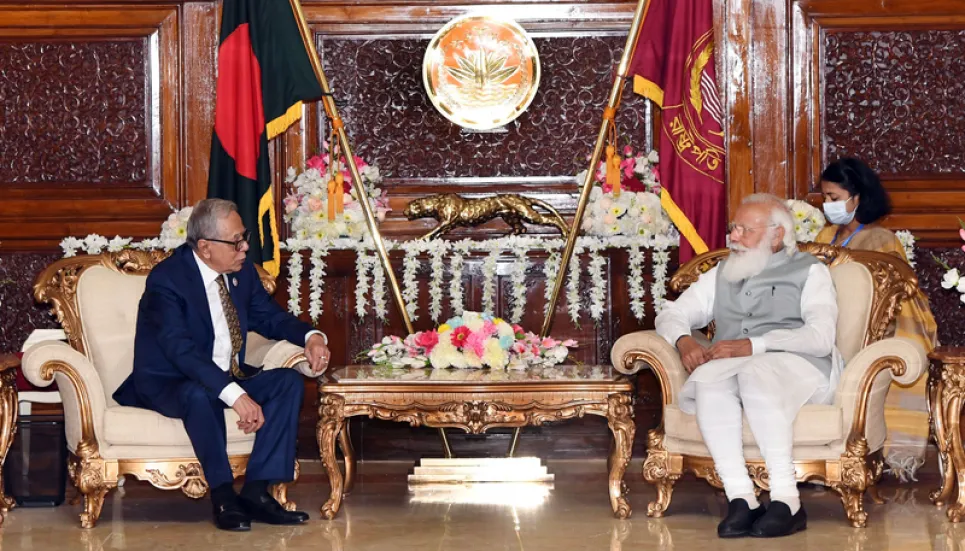 Narendra Modi meets President Abdul Hamid