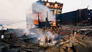 4 burnt in Sitakunda shipyard blast