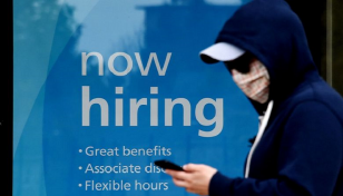 New US jobless claims drop to 787,000 as stimulus talks stall